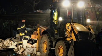 Wybuch gazu we Włodzimierzowie. Akcja ratunkowa zakończona - kobieta nie żyje (Aktualizacja)