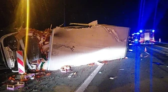 Wypadek i utrudnienia na A1