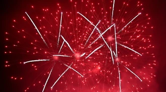 Müller: zakaz przemieszczania się w sylwestra poza określonymi celami pozostaje w rozporządzeniu