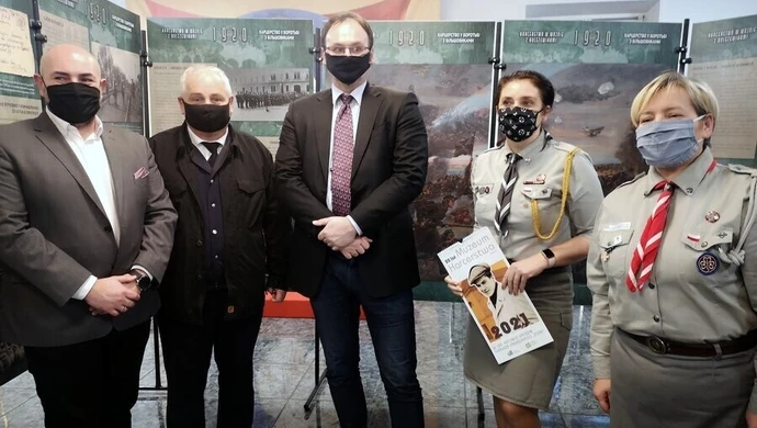 Harcerze z Wołynia obdarowani słodyczami