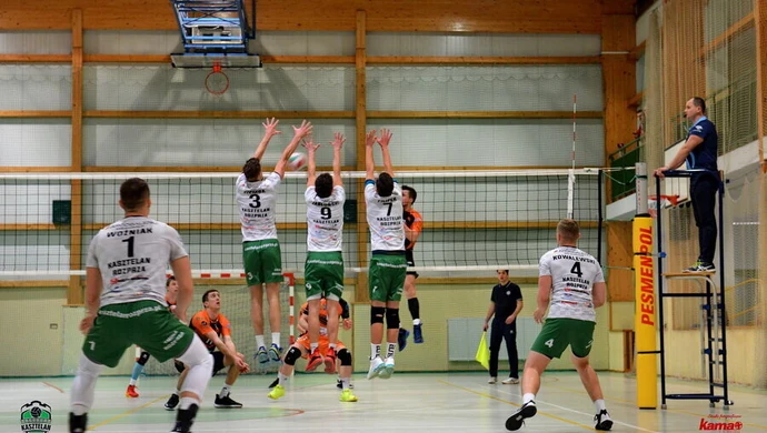 Kasztelan ponownie lepszy od Hetmana Włoszczowa