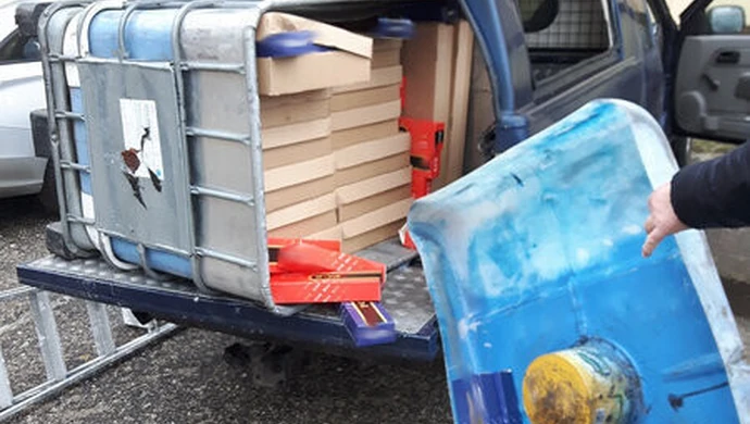 Przewoził papierosy bez akcyzy w pudełkach do pizzy