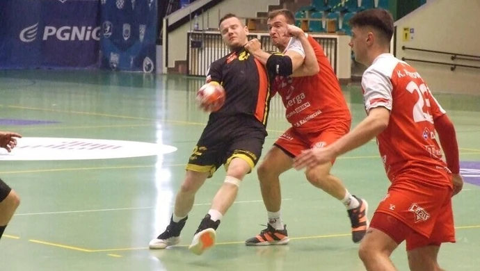 Kandydat do medalu minimalnie lepszy