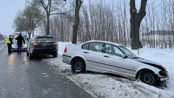 Stłuczka na DK74 (GALERIA)