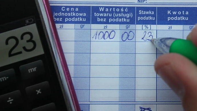 Badanie: ponad jedna trzecia firm wystawia miesięcznie mniej faktur niż przed Covid-19