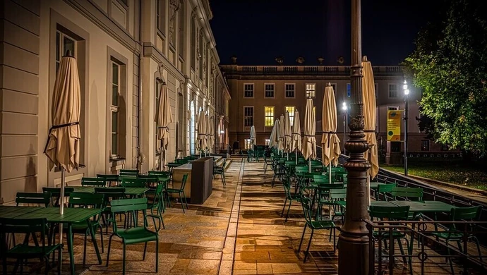 ZUS: Od 1 lutego można składać wnioski o kolejne zwolnienia ze składek i postojowe