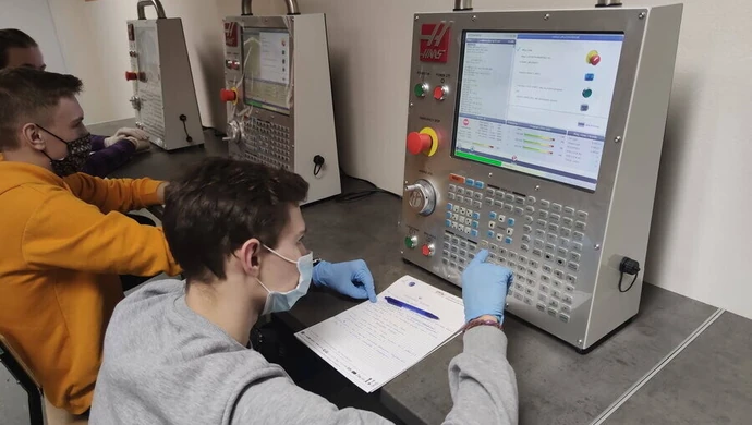 Edukacja zawodowa na miarę XXI wieku