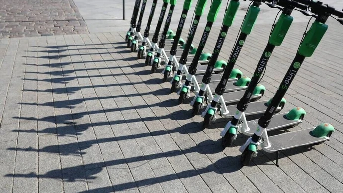 Sejm uchwalił nowelę regulującą m.in. status prawny hulajnóg elektrycznych