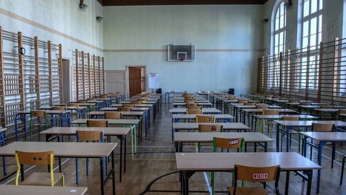 Rozpoczynają się próbne egzaminy ósmoklasisty organizowane przez CKE