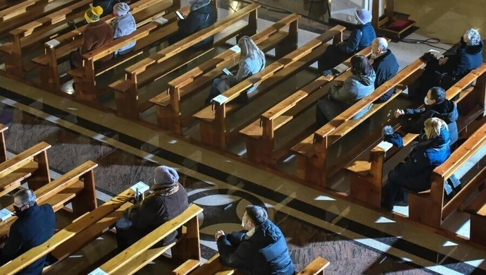 Kraska: nie jest obecnie przewidywane zamknięcie kościołów