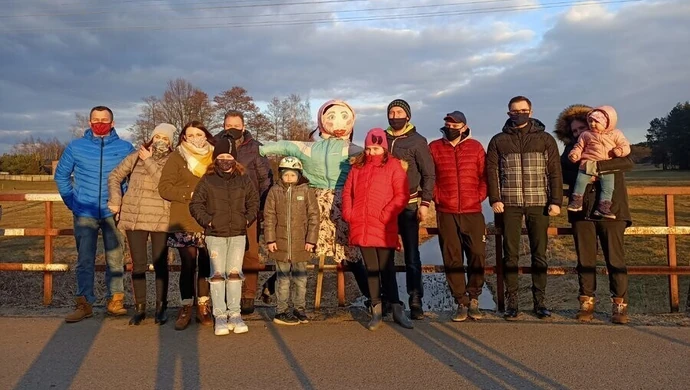 Zimę pożegnali nad Bogdanówką