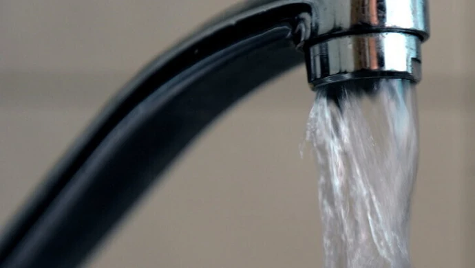 Wody Polskie: samorządy chcą podwyżek opłat za wodę i ścieki