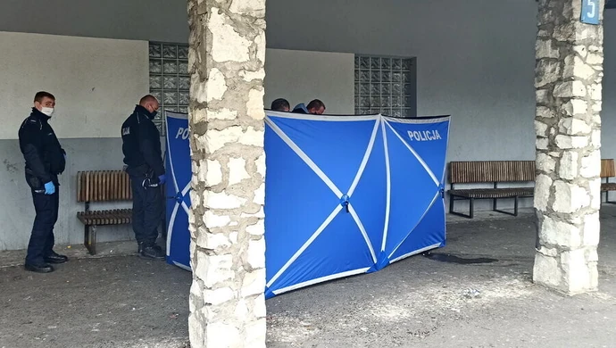 Ciało na piotrkowskim dworcu PKS. Trwa dochodzenie