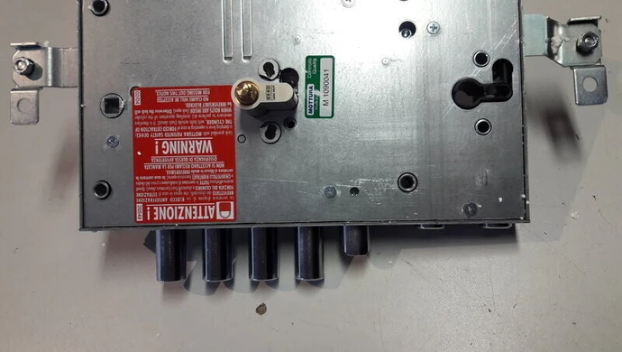 Czy można naprawić zamek do drzwi?