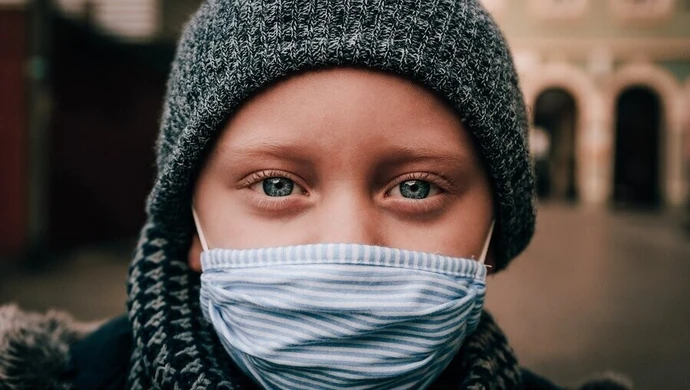 Przyrost zachorowań, spadek wyzdrowień - raport Covid-19