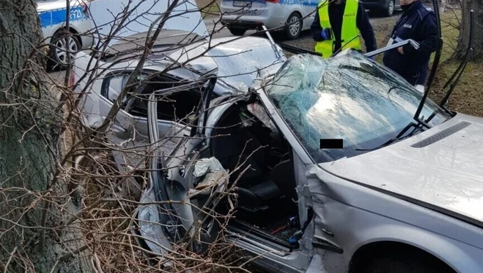 Groźny wypadek na DW 483