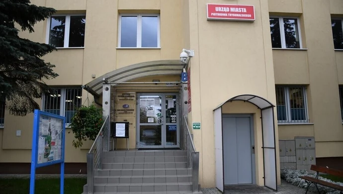 Punkt konsultacyjny programu "Czyste powietrze" w UM