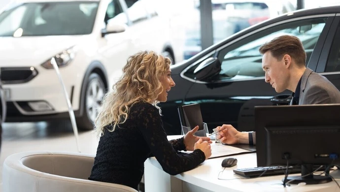 Leasing finansowy czy operacyjny