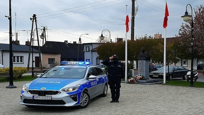 Policja oddała hołd zastrzelonemu funkcjonariuszowi z Raciborza