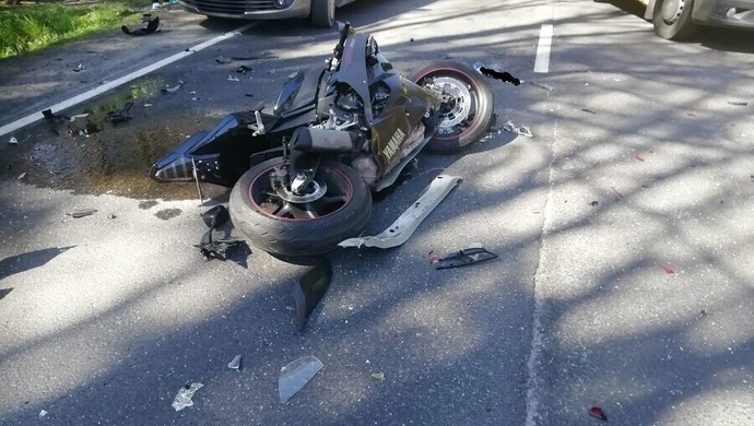 19-latka zginęła w wyniku wypadku. 22-latek został ranny