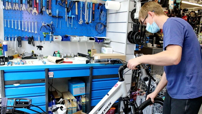 Rower coraz popularniejszy wśród piotrkowian. Jak dobrze rozpocząć sezon?