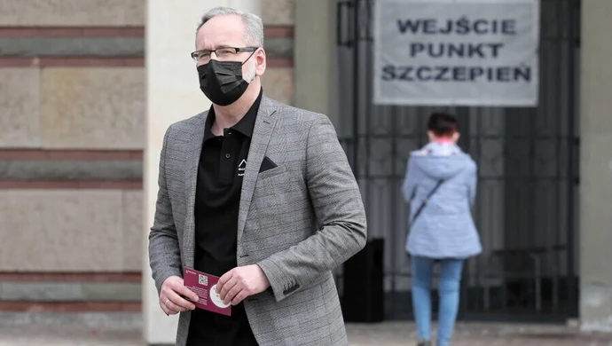 Niedzielski: po wakacjach powinniśmy wrócić do normalności