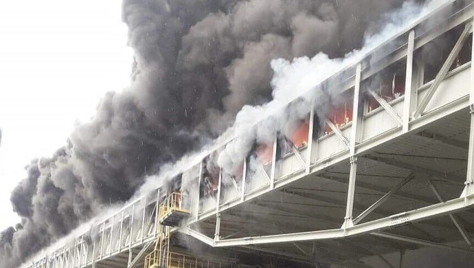 Potężny pożar na terenie Elektrowni Bełchatów [Aktualizacja]