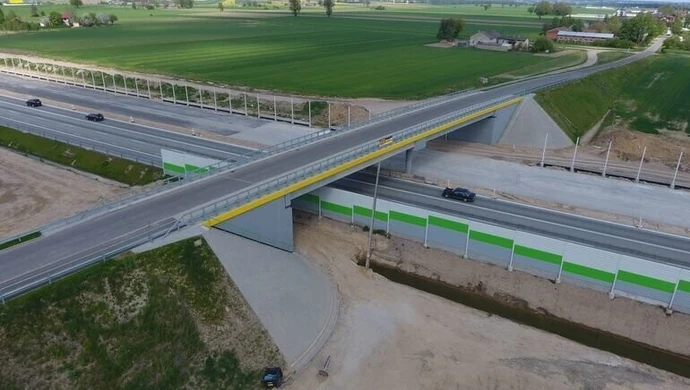 Budowa A1. Oddają kolejne wiadukty