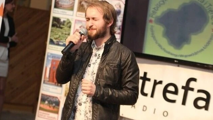 Tęskno mi do gwiazd. Nowy singiel BARANOVSKIEGO