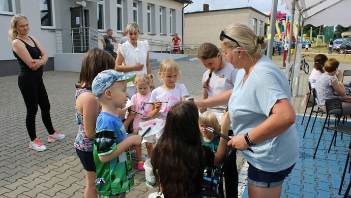 Sąsiedzki piknik w Mąkolicach