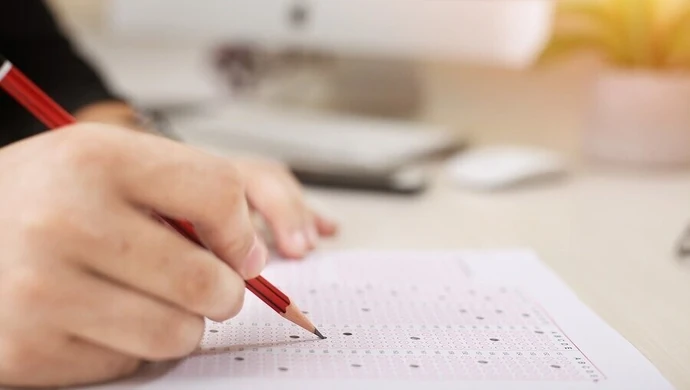 Jak wypadł egzamin ósmoklasisty w mieście? Niepubliczne szkoły najlepsze