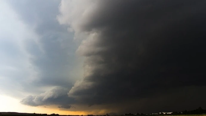 Uważajcie na upały i gwałtowne zjawiska pogodowe!