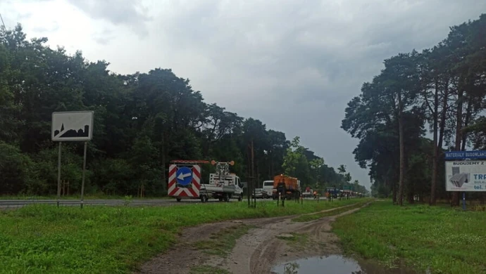 Olbrzymie korki z Piotrkowa do Sulejowa i Kielc z powodu remontu