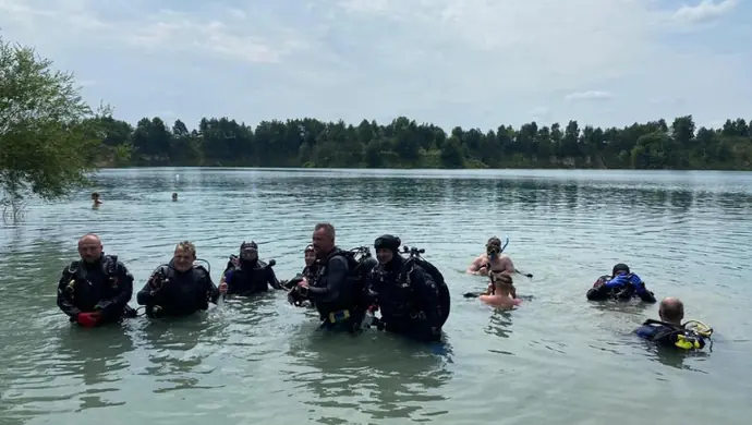 W Wapiennikach nurkowali niepełnosprawni z całej Polski