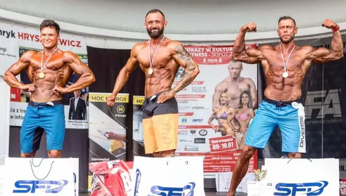 Piotrkowski kulturysta odniósł podwójne zwycięstwo w Sopocie