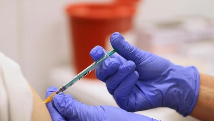 W Polsce w pełni zaszczepionych jest ponad 16,9 mln osób