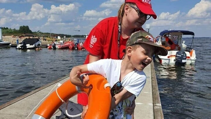 Piknik "Bezpiecznie nad  wodą, czyli z ratownictwem wodnym na Ty"