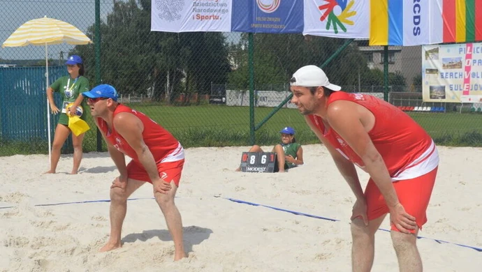 Siatkarze zakończyli drugi dzień mistrzowskich zmagań w Sulejowie