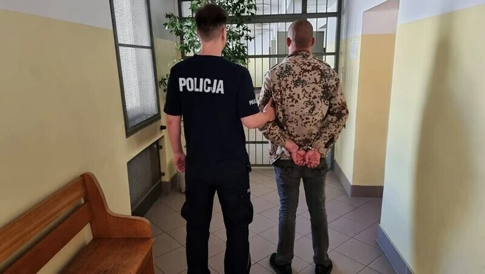 Recydywista z Piotrkowa odpowie za włamania i kradzieże