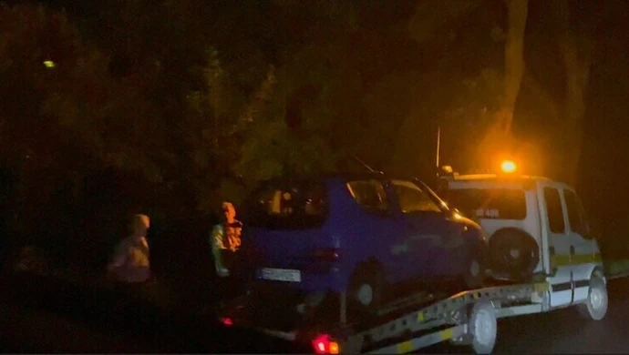 Mokra nawierzchnia przyczyną dachowania?