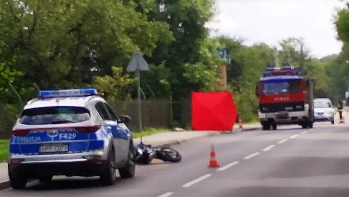 Wypadek z udziałem motocyklisty w Ręcznie. Interweniował śmigłowiec LPR