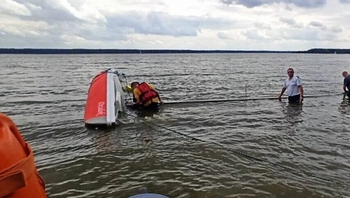 Akcja ratunkowa na Zalewie Sulejowskim
