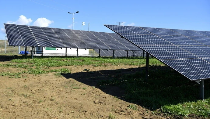 Niemal 80 proc. Polaków chciałoby energii z OZE