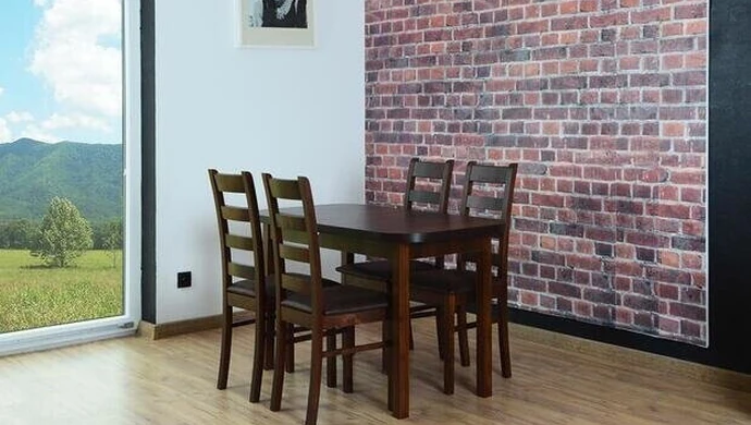 Stół okrągły w kuchni. Jakie krzesła do kuchni wybrać?