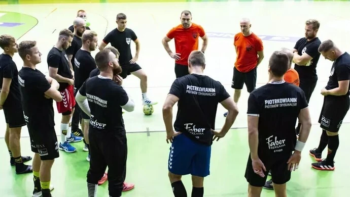 Ciężkie tygodnie pracy Piotrkowianina (FILMY)