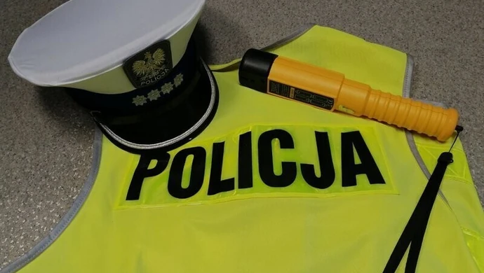 Nietrzeźwy kierowca doprowadził do kolizji na parkingu