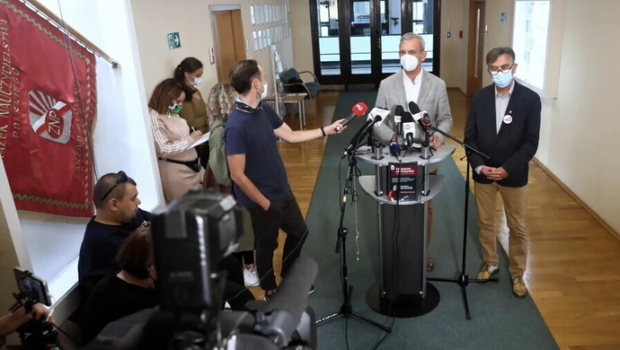 ZNP: z projektu budżetu państwa wynika, że nie ma pieniędzy na podwyżki dla nauczycieli