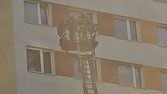 Pożar w wieżowcu na Słowackiego. Przyczyną podpalenie?