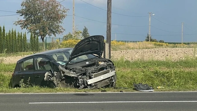 Groźny wypadek z udziałem motocyklisty. Droga była całkowicie zablokowana