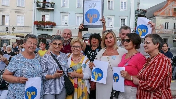 Piotrkowianie bronią TVN-u